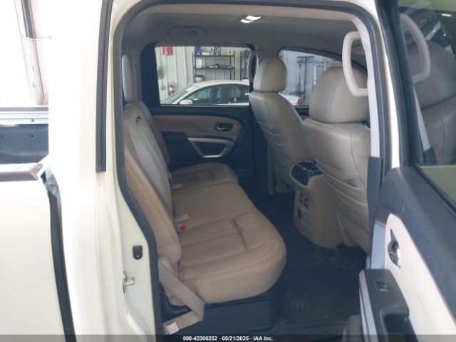 1N6BA1F45GN517262 Nissan Titan Xd Sl Diesel