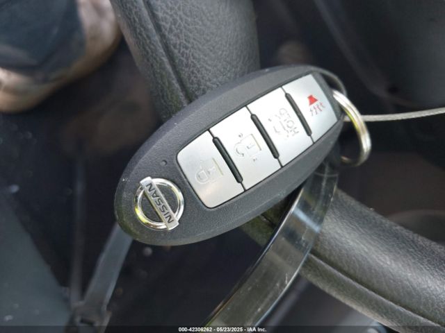 3N1CN8EV2LL833925 Nissan 2020