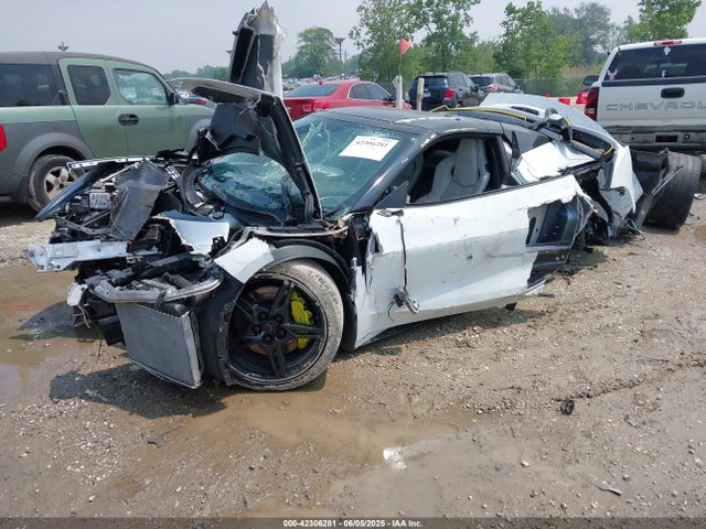 1G1YB3D43N5104612 Chevrolet lt2