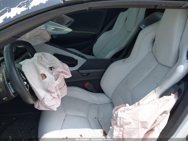 1G1YB3D43N5104612 Chevrolet lt2