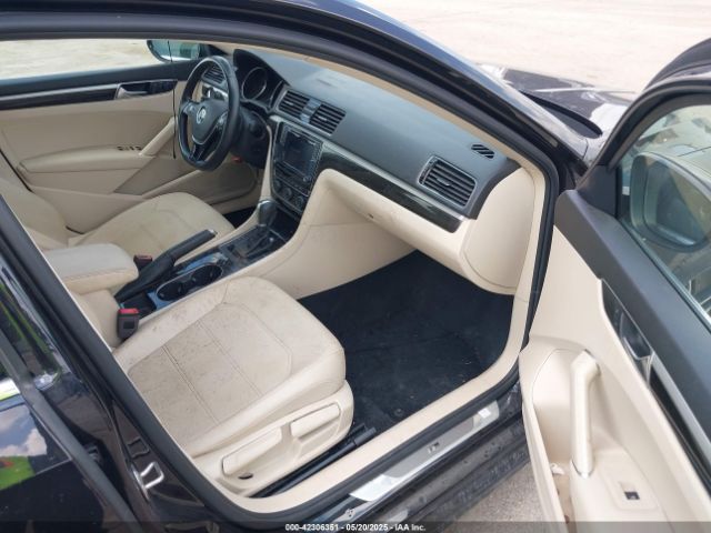 2019 VOLKSWAGEN PASSAT 1VWMA7A3XKC002174 Photo 4