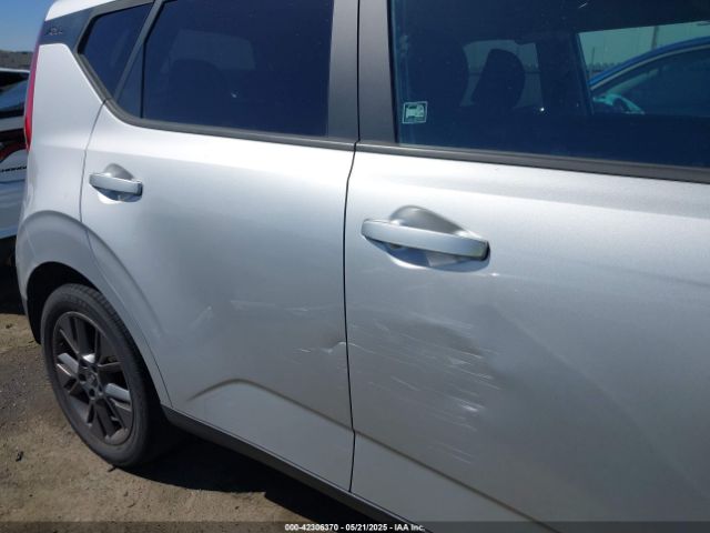 KNDJ23AU6M7793805 KIA SOUL S