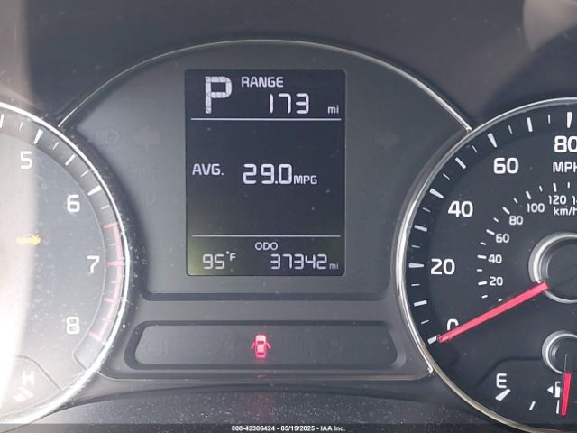 3KPFK4A73JE239090 KIA FORTE LX