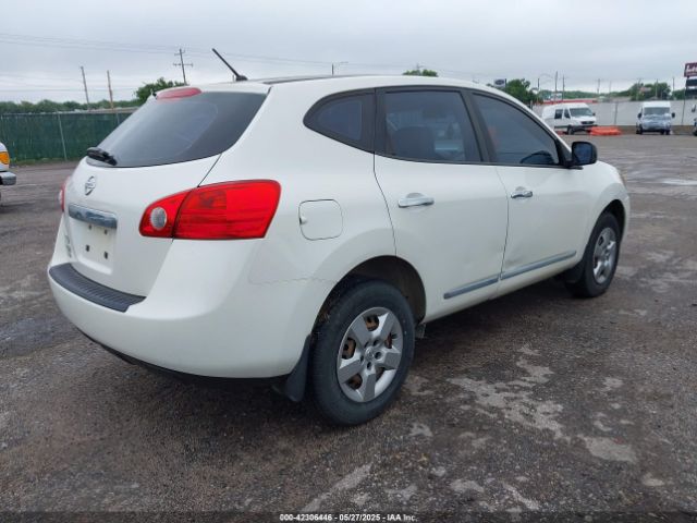 JN8AS5MT3EW618812 Nissan Rogue Select S