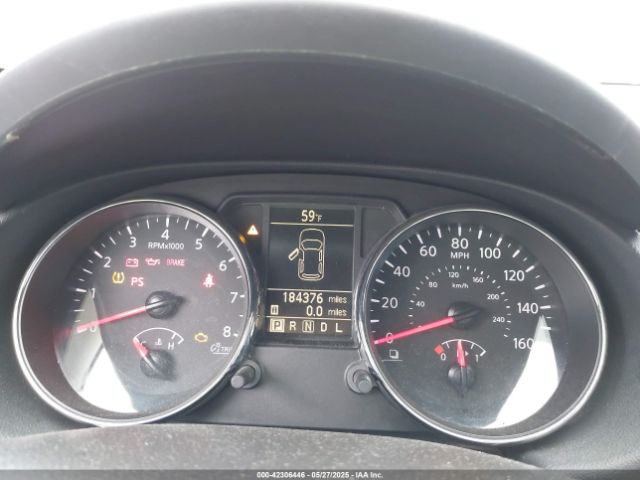 JN8AS5MT3EW618812 Nissan Rogue Select S