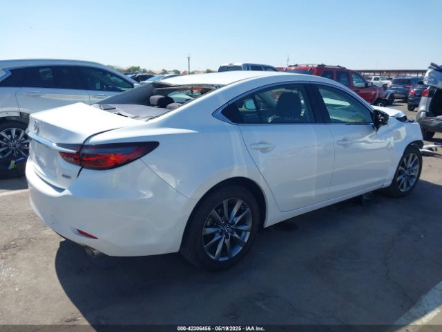 2018 MAZDA MAZDA6 JM1GL1UM6J1311856 Photo 3
