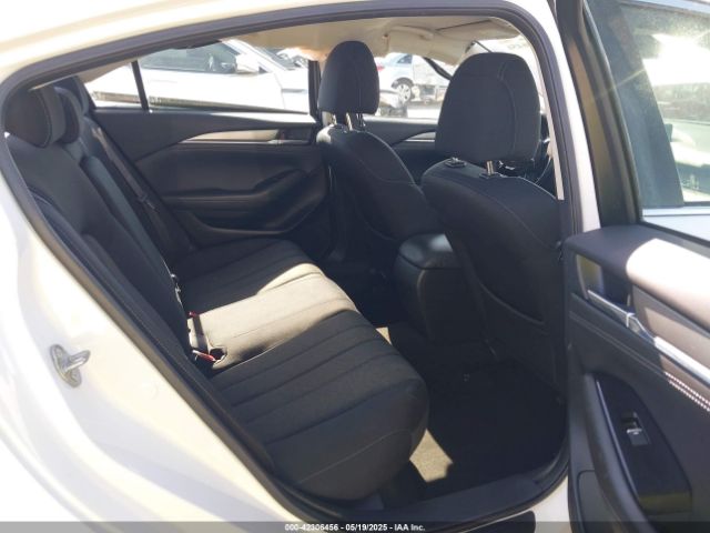 2018 MAZDA MAZDA6 JM1GL1UM6J1311856 Photo 7