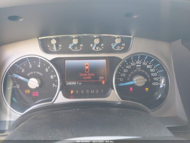 1FTFW1ET8EFA49176 Ford F-150 Platinum