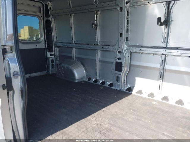 3C6TRVDG7JE148959 RAM Promaster 2500 High Roof 159 Wb