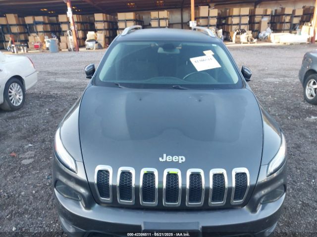 1C4PJLCB6HW542030 Jeep Cherokee Latitude Fwd