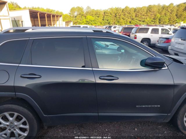 1C4PJLCB6HW542030 Jeep Cherokee Latitude Fwd