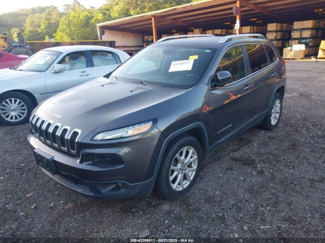 1C4PJLCB6HW542030 Jeep Cherokee Latitude Fwd