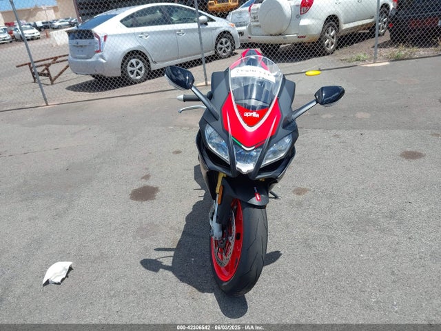 ZD4KEU00XJS001393 Aprilia 2018