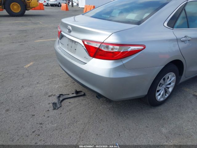 4T4BF1FK2GR519027 Toyota CAMRY LE