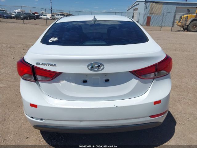 5NPDH4AE2GH780060 Hyundai ELANTRA SE