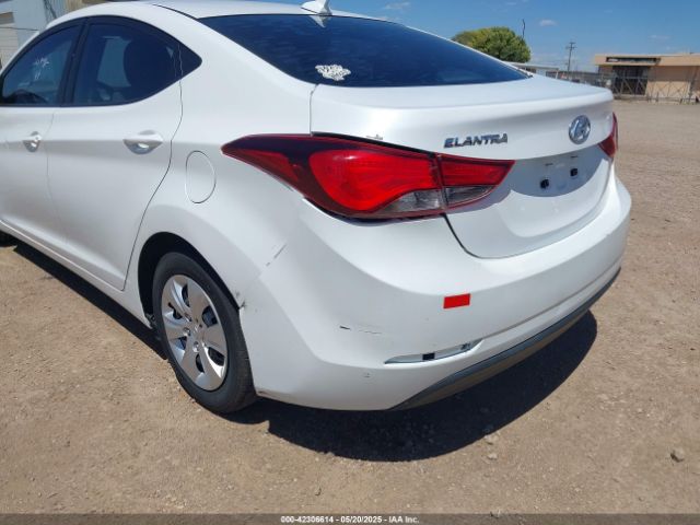 5NPDH4AE2GH780060 Hyundai ELANTRA SE