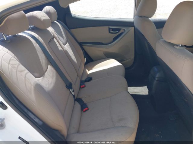 5NPDH4AE2GH780060 Hyundai ELANTRA SE