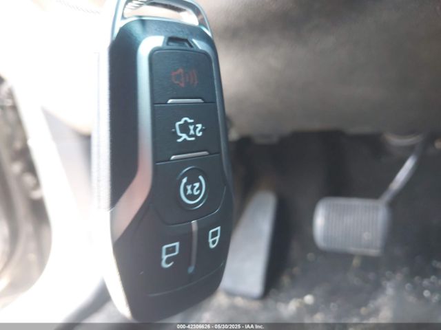 1FM5K8GT2HGA34762 Ford EXPLORER SPORT