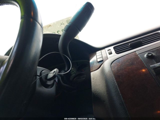 1GNSCJE03ER225750 Chevrolet Suburban 1500 Lt