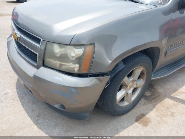 1GNSCJE03ER225750 Chevrolet Suburban 1500 Lt
