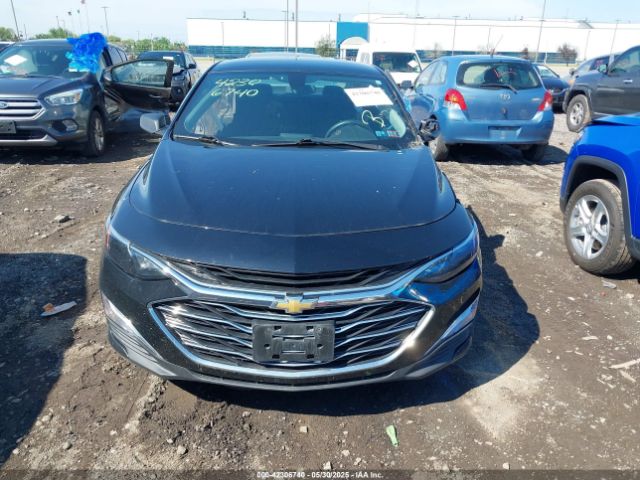 1G1ZC5ST3NF185564 Chevrolet Malibu Fwd 1fl