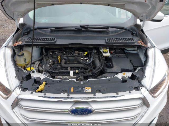 1FMCU9GD4KUA65732 Ford ESCAPE SE