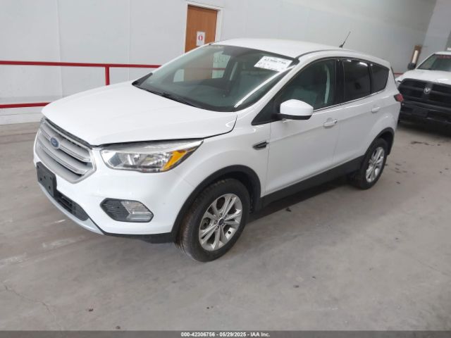 1FMCU9GD4KUA65732 Ford ESCAPE SE
