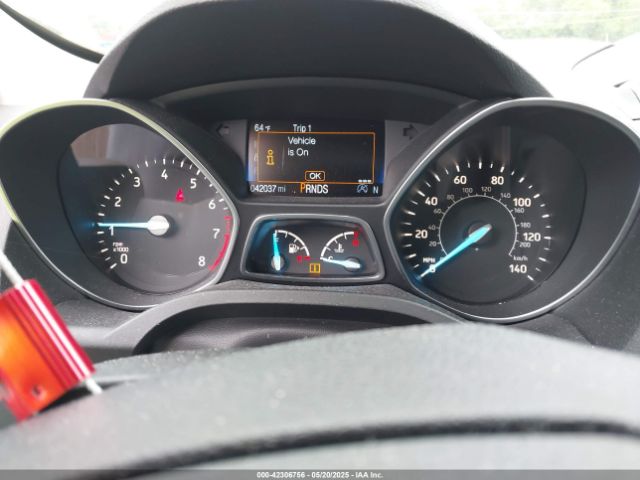 1FMCU9GD4KUA65732 Ford ESCAPE SE