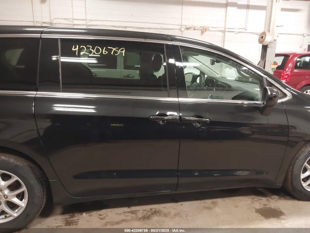 Chrysler Voyager Lx 2023 2C4RC1CG1PR548330 Image 14