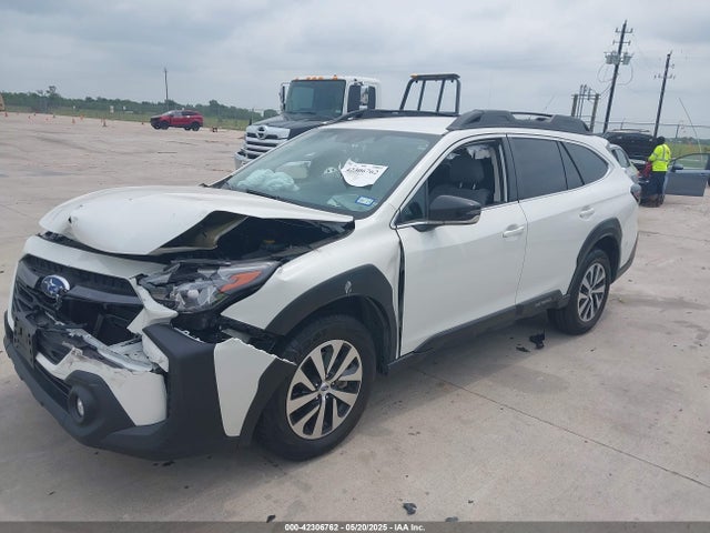 4S4BTADC9R3121661 Subaru Outback Premium
