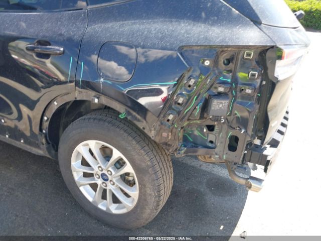 1FMCU9BZ7MUA83308 Ford Escape Se Hybrid