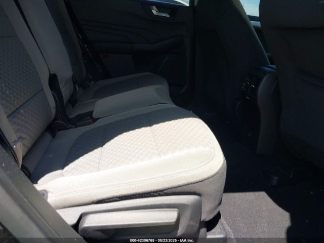 1FMCU9BZ7MUA83308 Ford Escape Se Hybrid