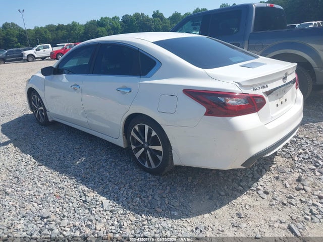 1N4AL3AP9HN351471 Nissan Altima 2.5 Sr
