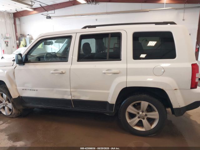 1C4NJRFB4GD658942 Jeep Patriot Latitude