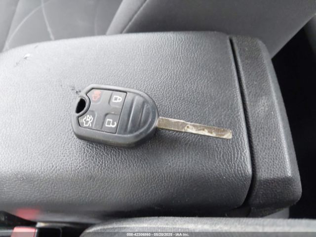 3FADP4BJ0JM104163 Ford FIESTA SE