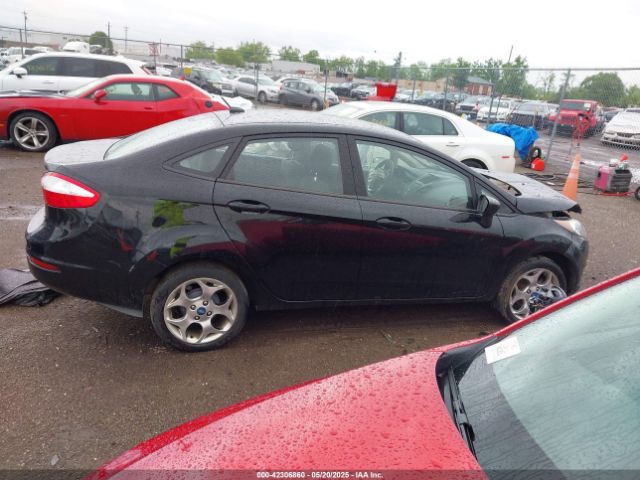 3FADP4BJ0JM104163 Ford FIESTA SE