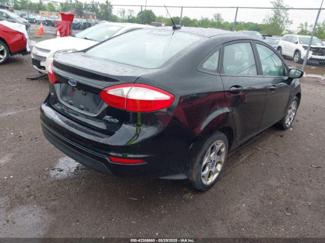 3FADP4BJ0JM104163 Ford FIESTA SE