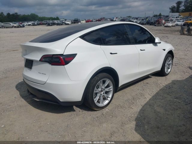 2023 TESLA MODEL Y 7SAYGDEE7PA146286 Photo 3