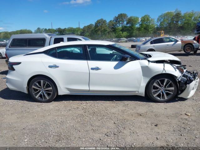 1N4AA6AVXKC374105 Nissan Maxima 3.5 S