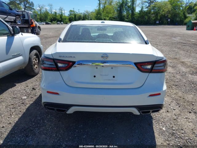 1N4AA6AVXKC374105 Nissan Maxima 3.5 S