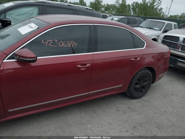 1VWAS7A39GC047145 Volkswagen Passat 1.8t S