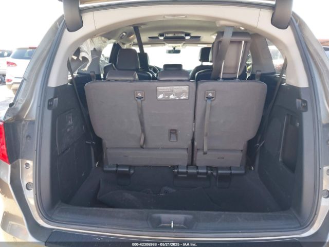 5FNRL6H80JB010624 Honda Odyssey Touring