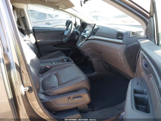 5FNRL6H80JB010624 Honda Odyssey Touring
