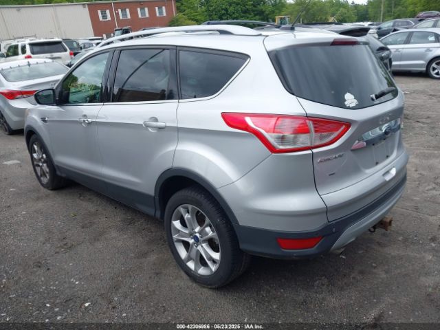 1FMCU9J91FUA85771 Ford Escape Titanium