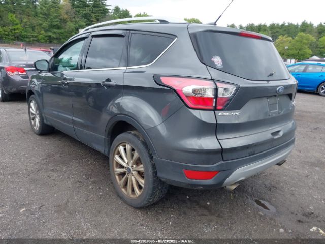 2017 FORD ESCAPE 1FMCU9J98HUE81845 Photo 2