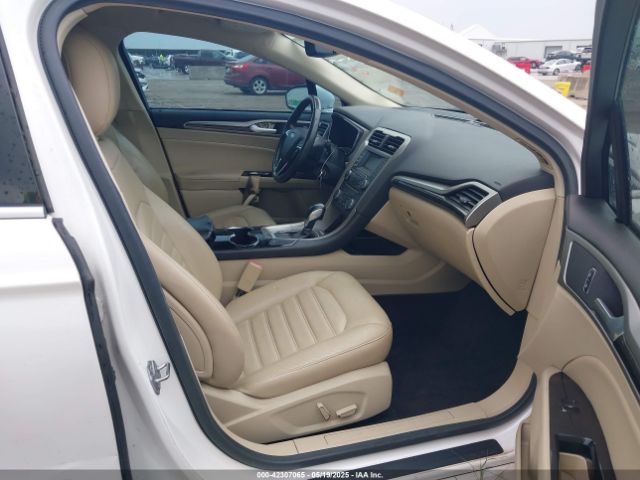 3FA6P0LU8FR160047 Ford Fusion Hybrid Se