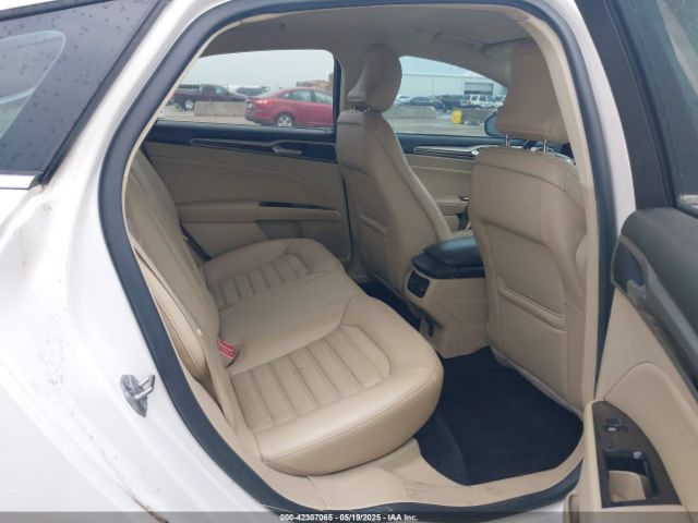 3FA6P0LU8FR160047 Ford Fusion Hybrid Se