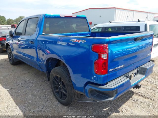 1GCPDBEK9NZ631079 Chevrolet Silverado 1500 4wd  Short Bed Custom