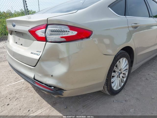 3FA6P0LU6FR266254 Ford Fusion Hybrid Se