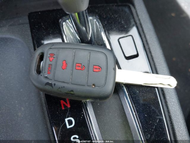 19XFB2F55EE069803 Honda Civic Lx